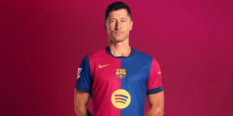 Lewandowski lên tiếng về cuộc đua Quả bóng vàng
